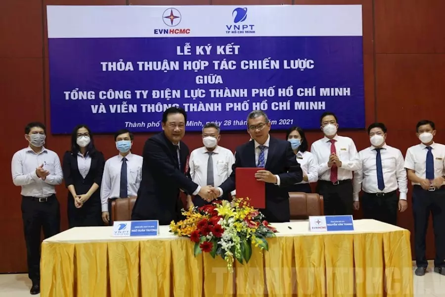 mẫu backdrop lễ k&yacute; kết đẹp, ấn tượng