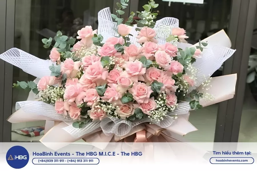 Mẫu hoa 20/10 tặng c&ocirc; gi&aacute;o