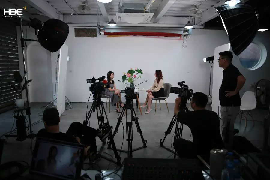 H&igrave;nh ảnh quay phim TVC với hệ thống &aacute;nh s&aacute;ng v&agrave; m&aacute;y quay chuy&ecirc;n nghiệp