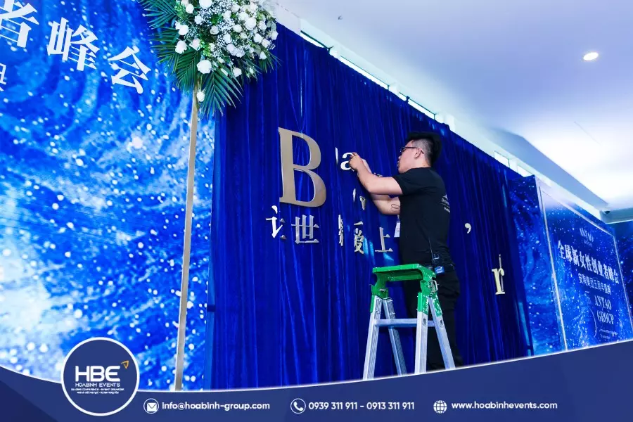 Những sai lầm thường gặp khi lựa chọn kích thước sân khấu Những sai lầm thường gặp khi lựa chọn kích thước sân khấu