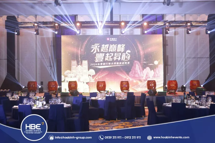 Các kích thước sân khấu sự kiện được sử dụng phổ biến hiện nay Các kích thước sân khấu sự kiện được sử dụng phổ biến hiện nay