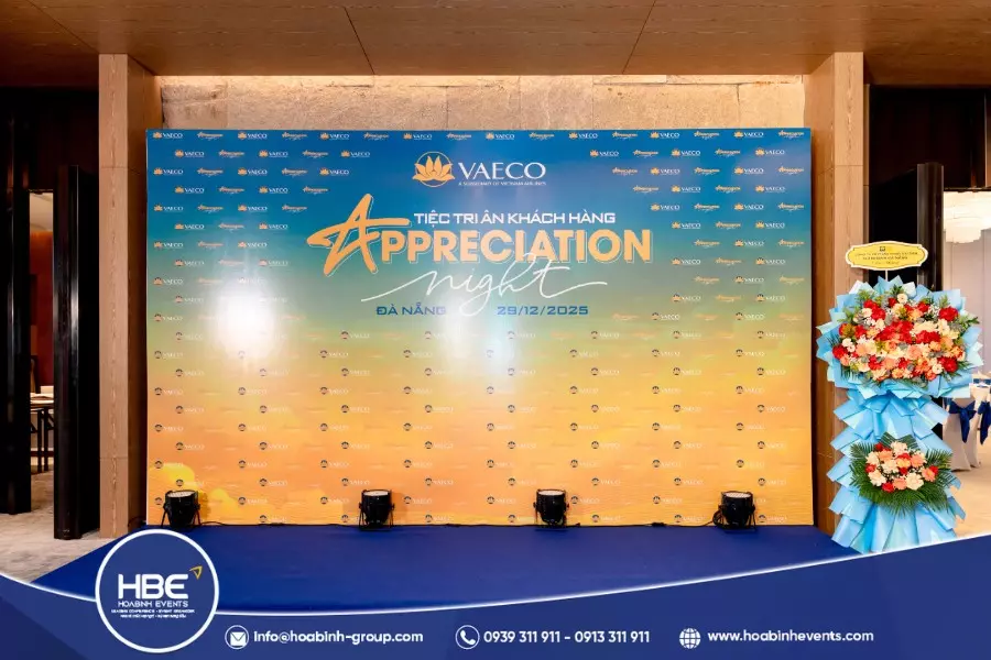 Mẫu thiết kế photobooth cho sự kiện Mẫu thiết kế photobooth cho sự kiện