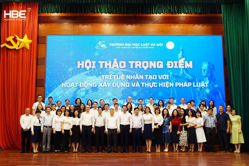 Ngày Pháp luật Việt Nam 9/11