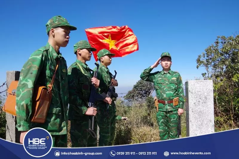 Ng&agrave;y truyền thống bộ đội bi&ecirc;n ph&ograve;ng