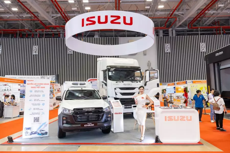 Pg-gian-hang-isuzu