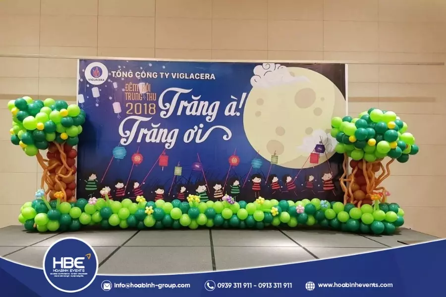 &Yacute; tưởng trang tr&iacute; s&acirc;n khấu Trung thu ngo&agrave;i trời đẹp ấn tượng