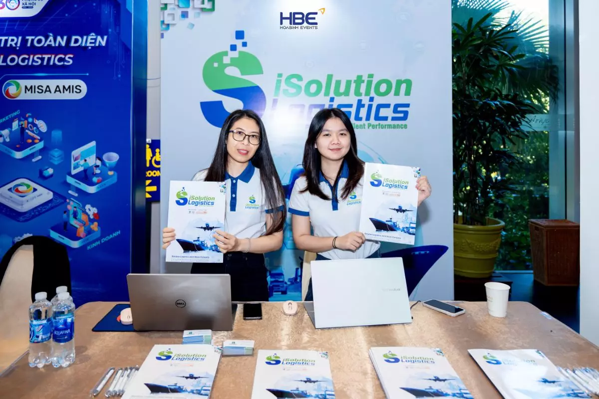 Diễn đàn "Khu thương mại tự do Đà Nẵng - Động lực mới phát triển ngành logistics thành phố Đà Nẵng"