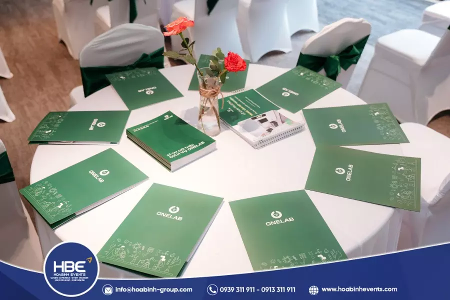 Thi công POSM chuyên nghiệp cho sự kiện, hội nghị, triển lãm Thi công POSM chuyên nghiệp cho sự kiện, hội nghị, triển lãm