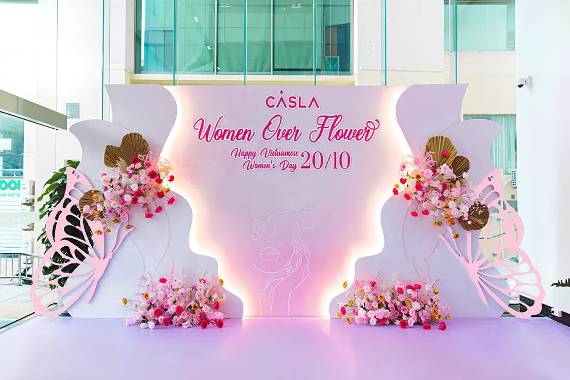 Mẫu backdrop 20/10 thu h&uacute;t cho từng mục đ&iacute;ch