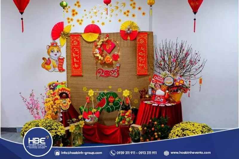 trang trí gian hàng Tết