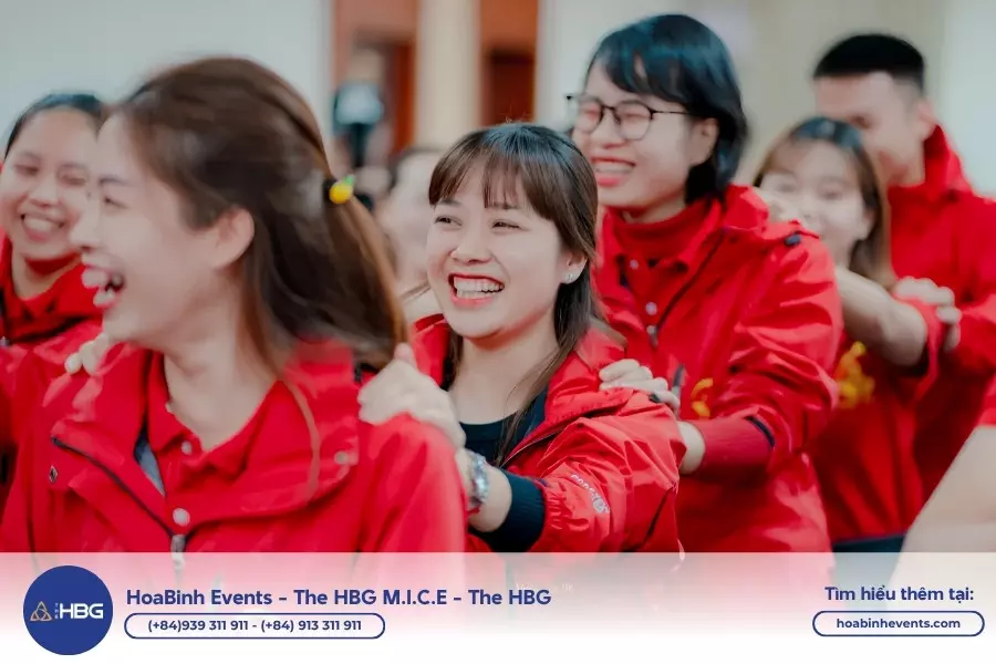 Tại sao n&ecirc;n tổ chức chơi tr&ograve; chơi trong sự kiện 20/10