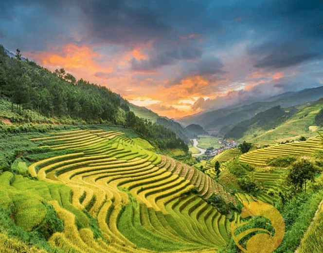 Được mệnh danh là nóc nhà của Lai Châu, cao nguyên này cách mực nước biển khoảng 1500m.