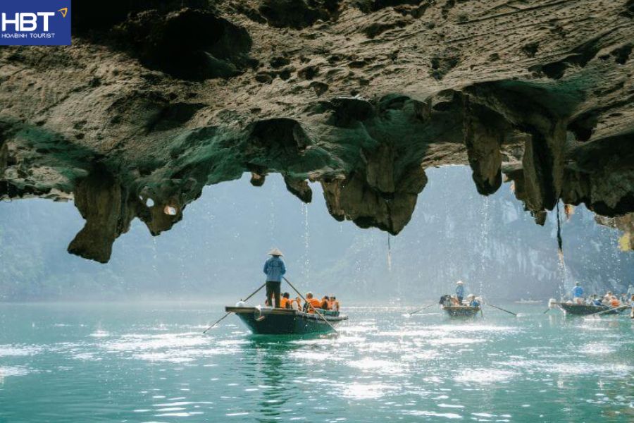 hang sáng tối