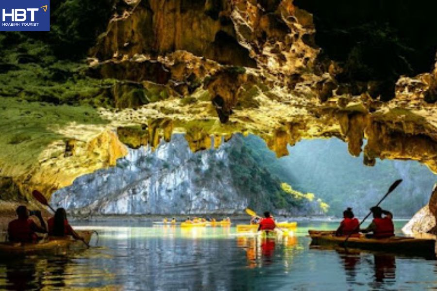 bãi tắm ba trái đào
