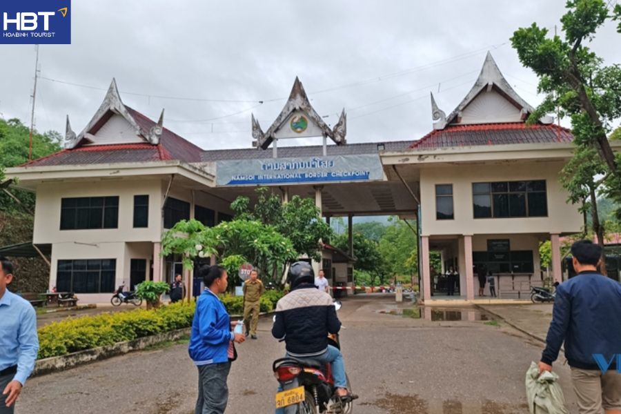 du lịch  Viêng Xay