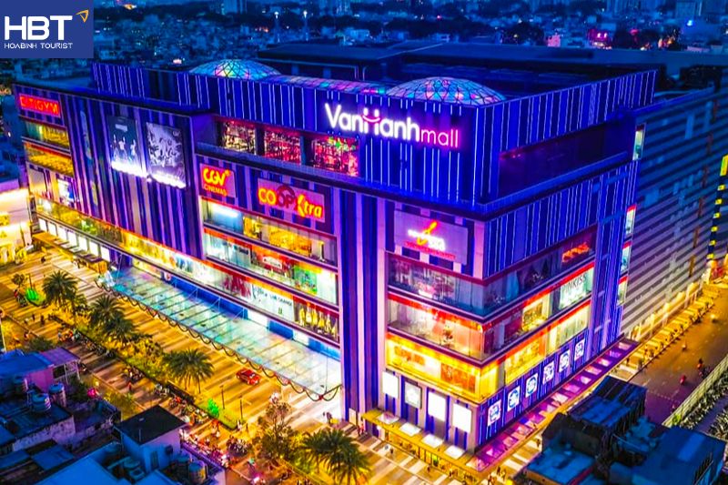 ho chi minh shopping mall