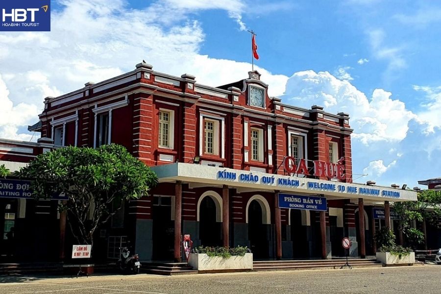 hue railway station