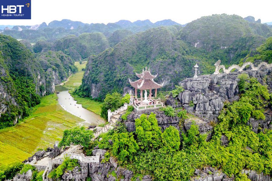 Hang Múa Ninh Bình
