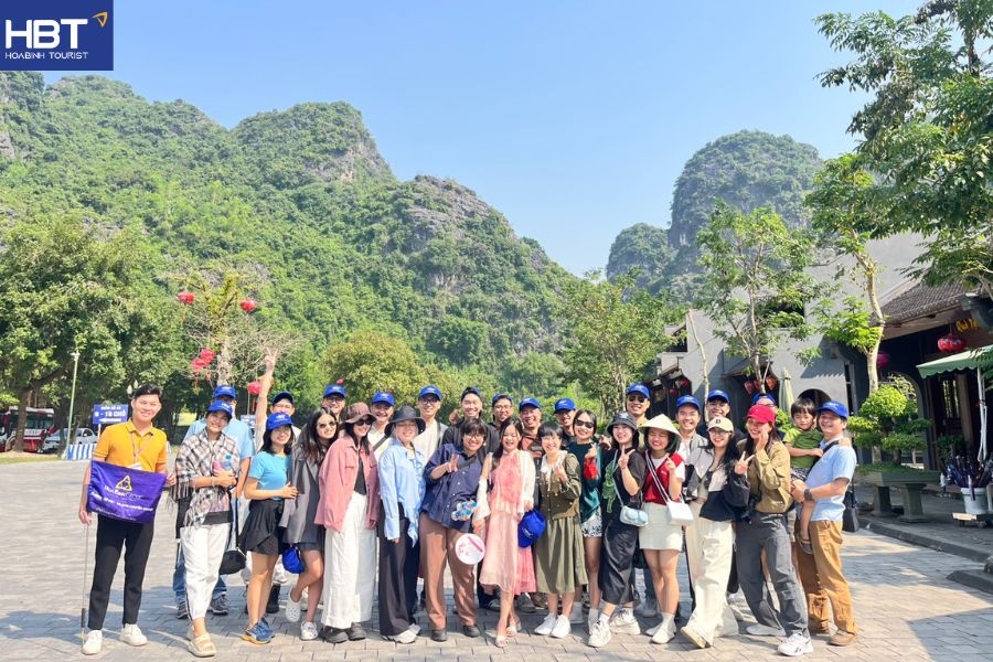 Hang Múa Ninh Bình