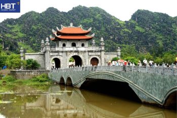 Cố đô Hoa Lư