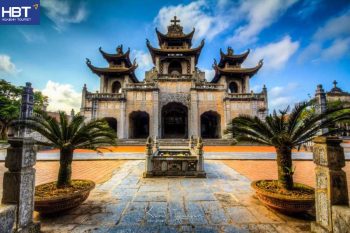 nhà thờ đá Phát Diệm