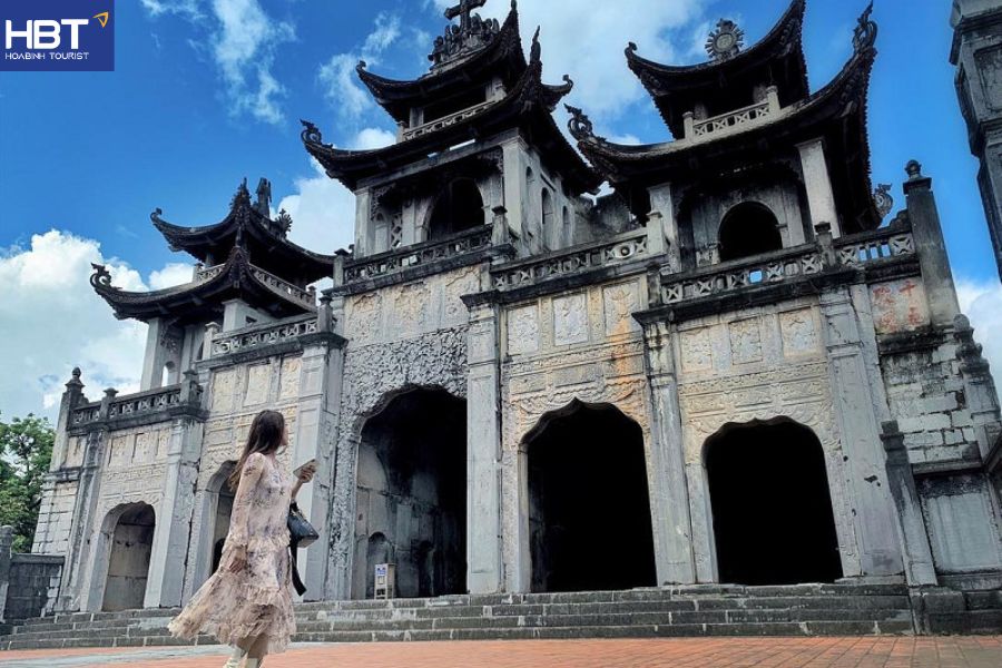 nhà thờ đá Phát Diệm