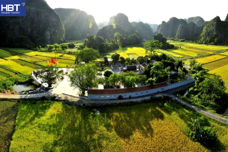 Tam Cốc mùa lúa chín