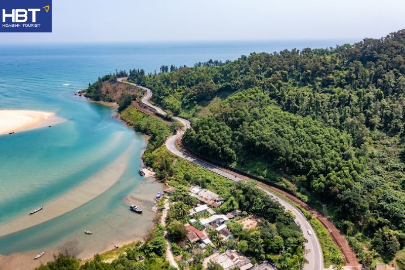 Hue to Hoi An via Hai Van pass