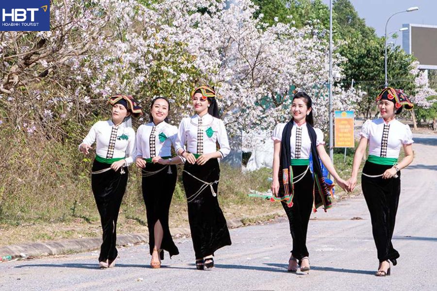 Du lịch điện biên
