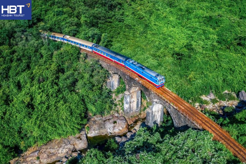 Taking the train from Hanoi to Da Nang