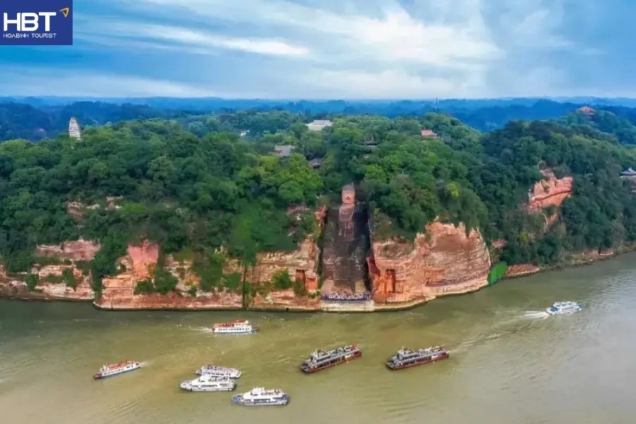 Lạc Sơn Đại Phật