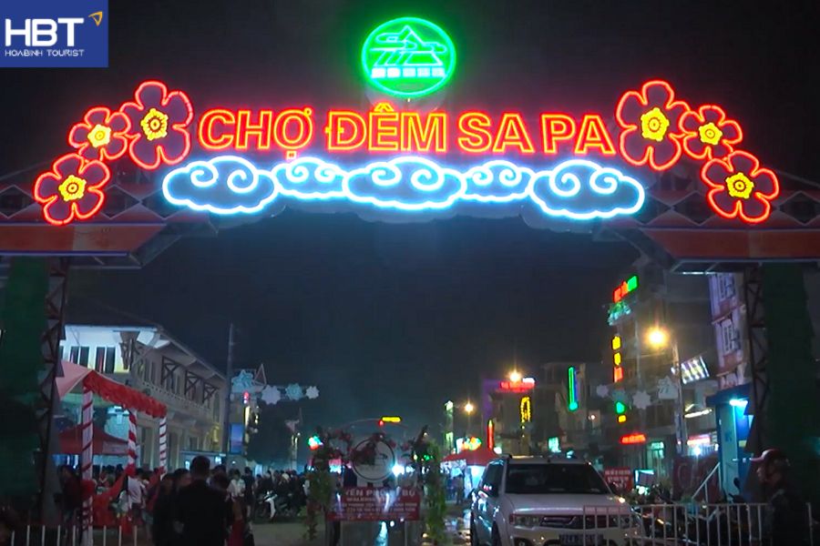 Chợ đêm Sapa