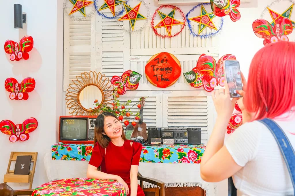 Ý tưởng trang trí trung thu cho quán cafe
