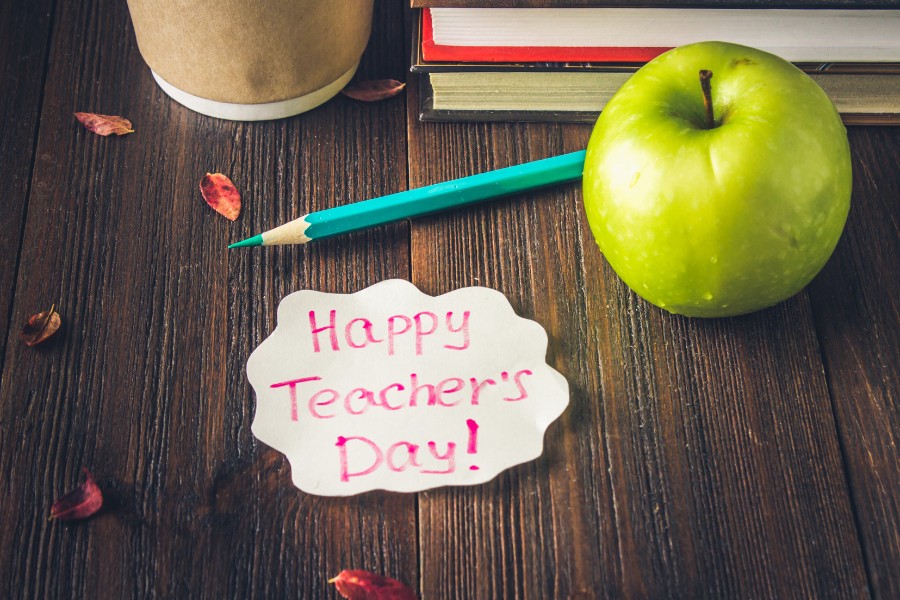 hình nền powerpoint 20/11