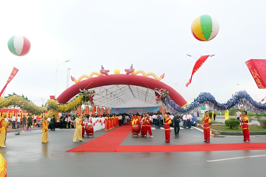 Vì sao nên thuê khinh khí cầu thay vì đầu tư riêng?