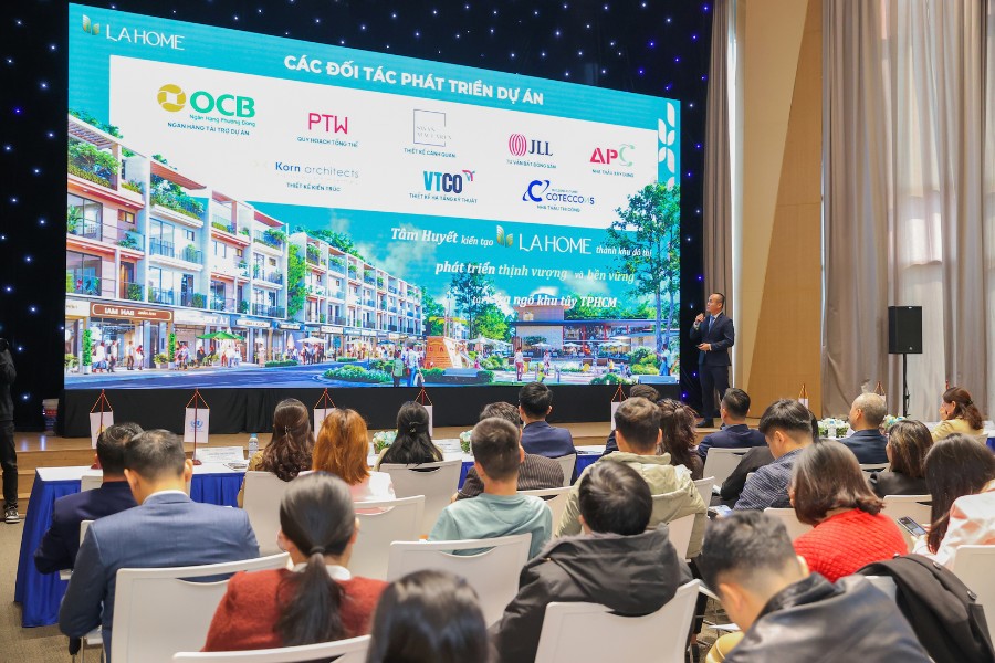 Some project kickoff events organized by Event Crew